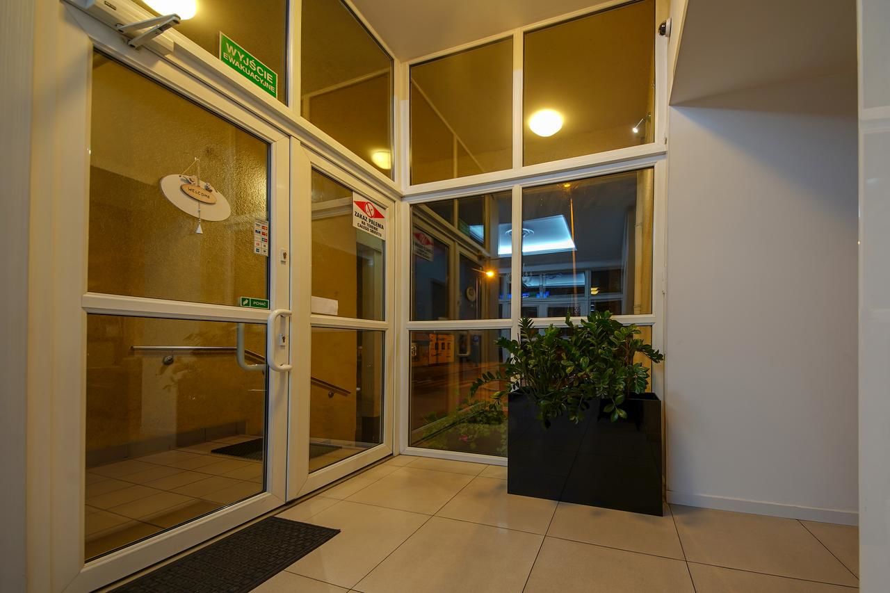 Отель Hotel Sara Kolo